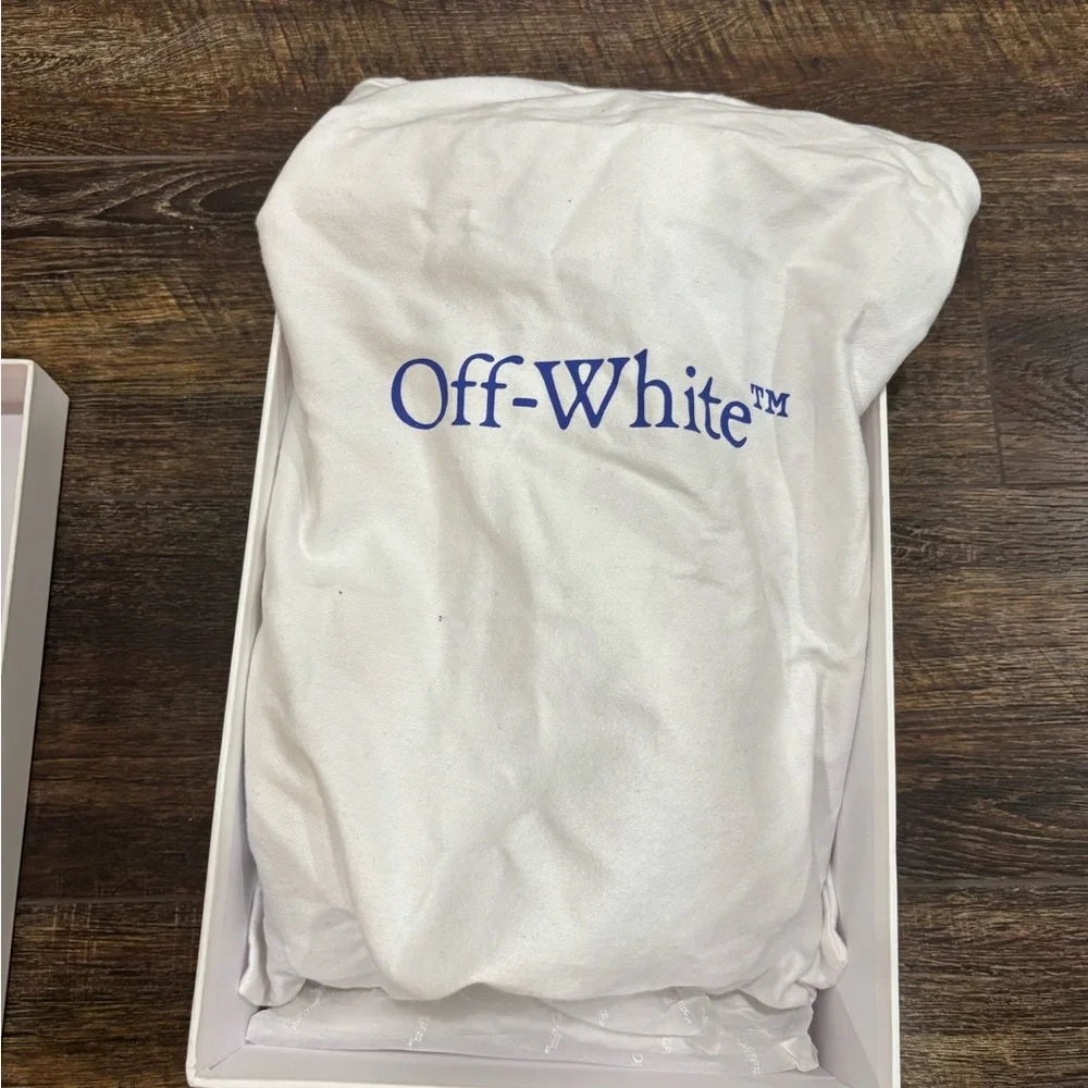 Off-White Out-of-Office White/Pink Sneakers - Picture 4 of 12